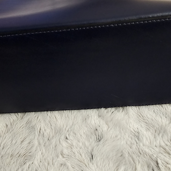 Kate Spade ♠️ - Picture 3 of 4